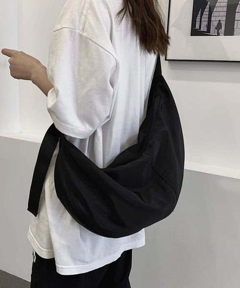 ワンショルダーバッグ大容量 ユニセックス カジュアル ショルダーバッグ 斜め掛け かばん 男女兼用 肩掛けカバン 軽い 通学バッグ シンプル ナイロンバッグ 旅行 88CXH-098